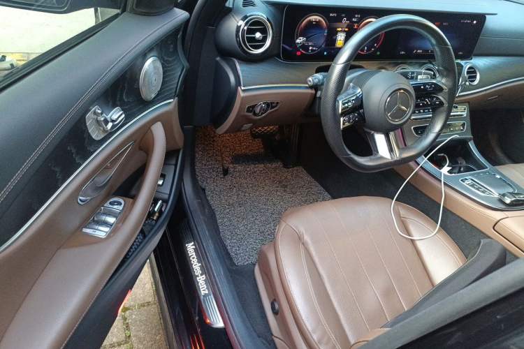 Used Mercedes-Benz E-Class 2021 E 260 Stylish Sports Edition Driver Seat