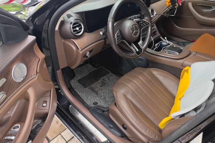 Used Mercedes-Benz E-Class 2021 E 300 L Premium Edition Driver Seat