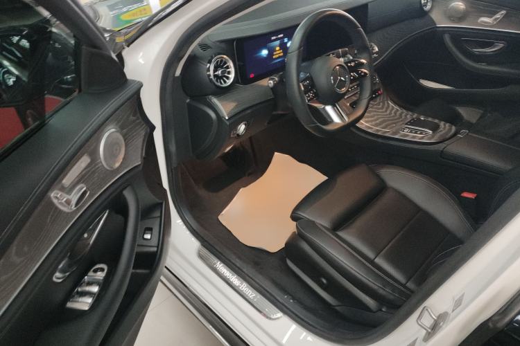 Used Mercedes-Benz E-Class 2021 Facelift E 260 L Sport Edition Driver Seat