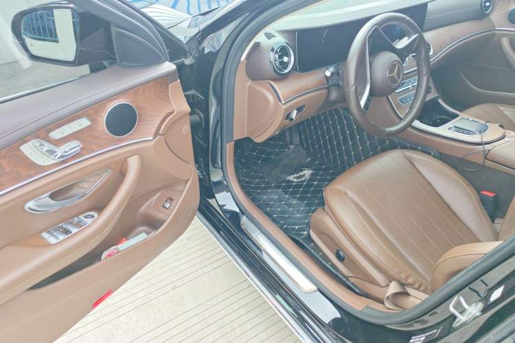 Used Mercedes-Benz E-Class 2021 Facelift E 300 L Stylish Edition Driver Seat