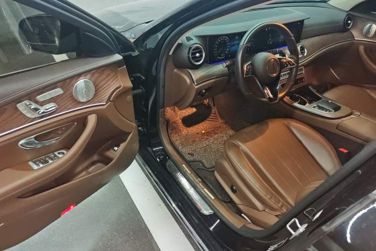 Used Mercedes-Benz E-Class 2021 Restyled E 300 L Luxury Edition Driver Seat