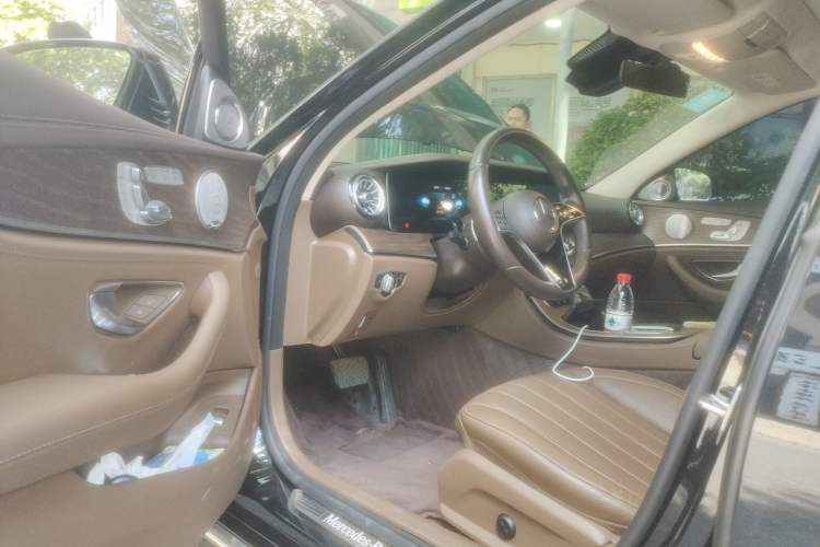 Used Mercedes-Benz E-Class 2021 E 300 L Premium Edition Driver Seat