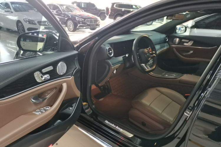 Used Mercedes-Benz E-Class 2021 Restyled E 300 L Sport Luxury Edition Driver Seat