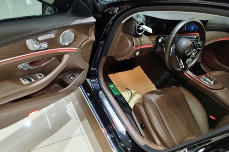 Used Mercedes-Benz E-Class 2021 Restyled E 300 L Luxury Edition Driver Seat