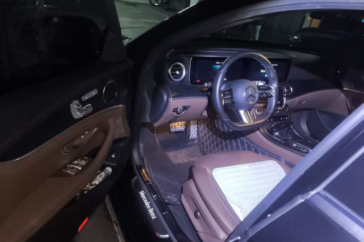 Used Mercedes-Benz E-Class 2021 Restyled E 300 L Sporty and Stylish Edition Driver Seat