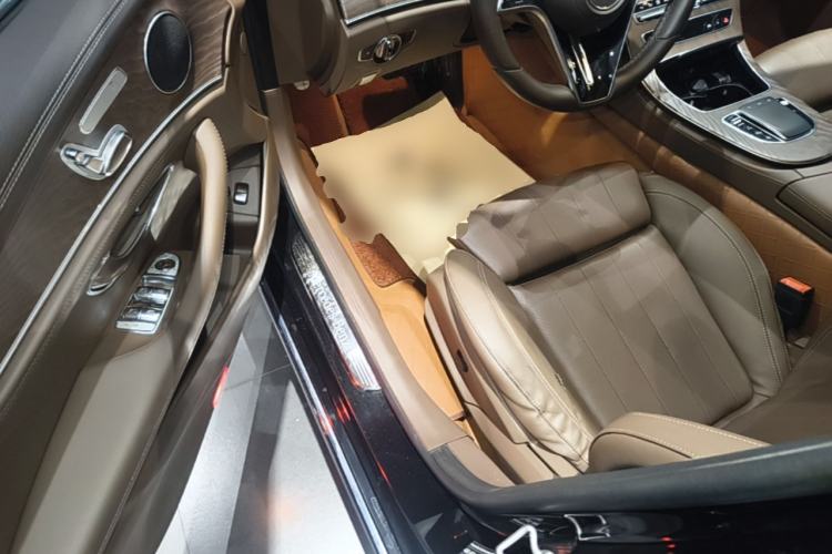 Used Mercedes-Benz E-Class 2021 E 260 L Driver Seat