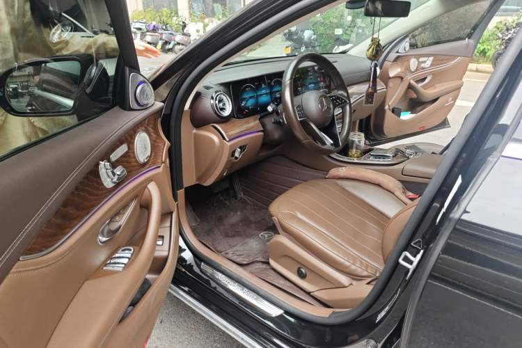 Used Mercedes-Benz E-Class 2021 Restyled E 300 L Sporty and Stylish Edition Driver Seat