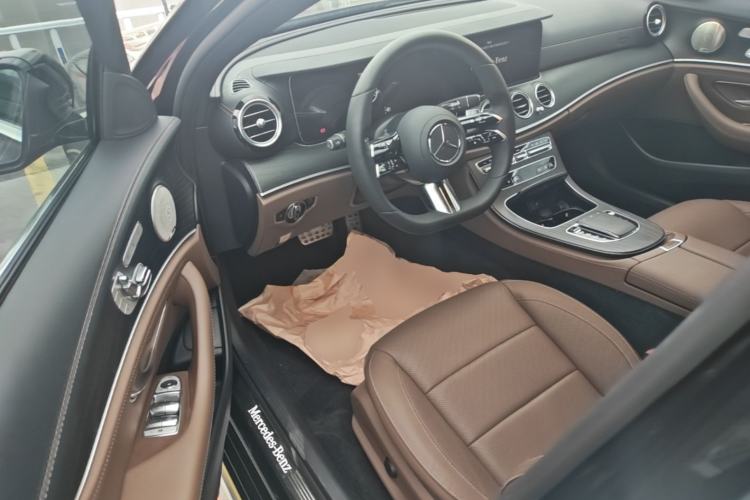 Used Mercedes-Benz E-Class 2021 Restyled E 300 L Sport Luxury Edition Driver Seat