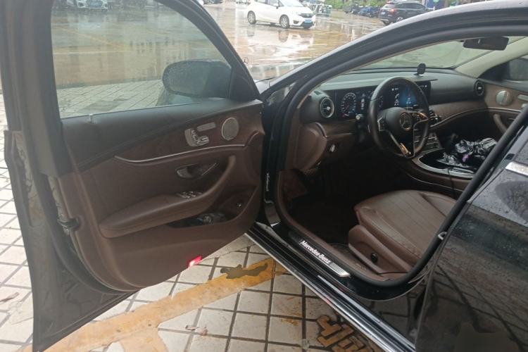 Used Mercedes-Benz E-Class 2021 Restyled E 300 L Luxury Edition Driver Seat