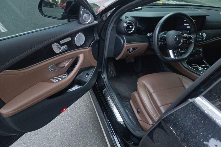 Used Mercedes-Benz E-Class 2021 Restyled E 300 L Sporty and Stylish Edition Driver Seat