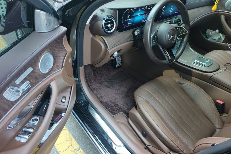 Used Mercedes-Benz E-Class 2021 E 300 L Premium Edition Driver Seat