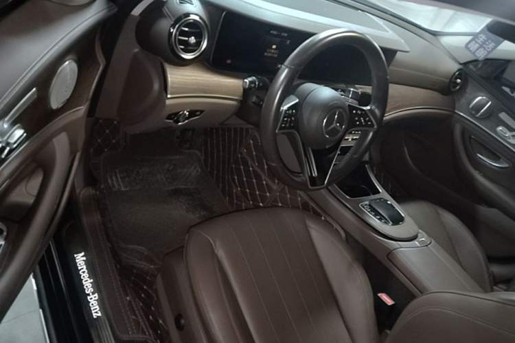 Used Mercedes-Benz E-Class 2021 Restyled E 300 L Luxury Edition Driver Seat