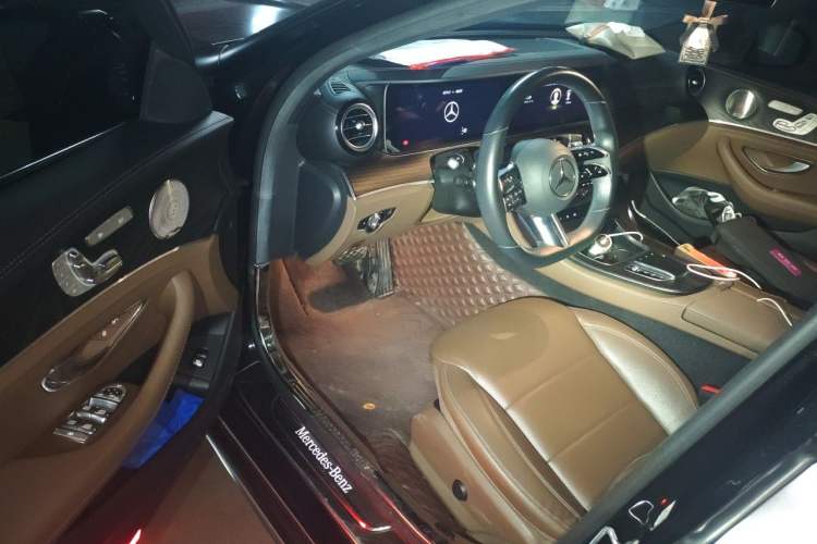 Used Mercedes-Benz E-Class 2021 Restyled E 300 L Sport Luxury Edition Driver Seat