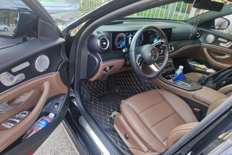 Used Mercedes-Benz E-Class 2021 E 300 L Sport Premium Edition Driver Seat