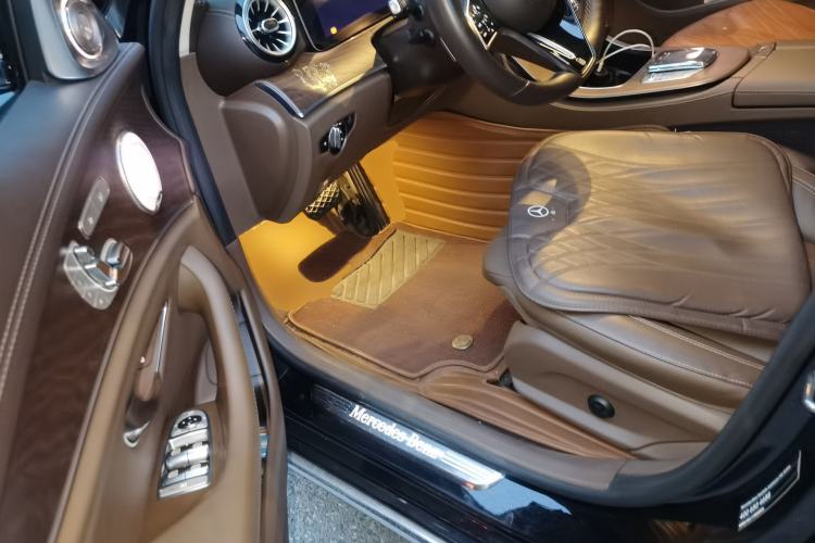 Used Mercedes-Benz E-Class 2021 Restyled E 300 L Luxury Edition Driver Seat