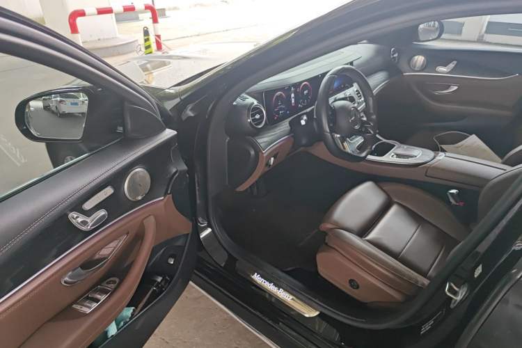 Used Mercedes-Benz E-Class 2021 Facelift E 260 L Sport Edition Driver Seat