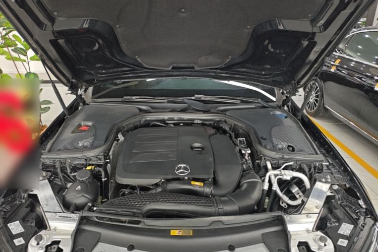 Used Mercedes-Benz E-Class 2021 Restyled E 300 L Sporty and Stylish Edition Engine Bay