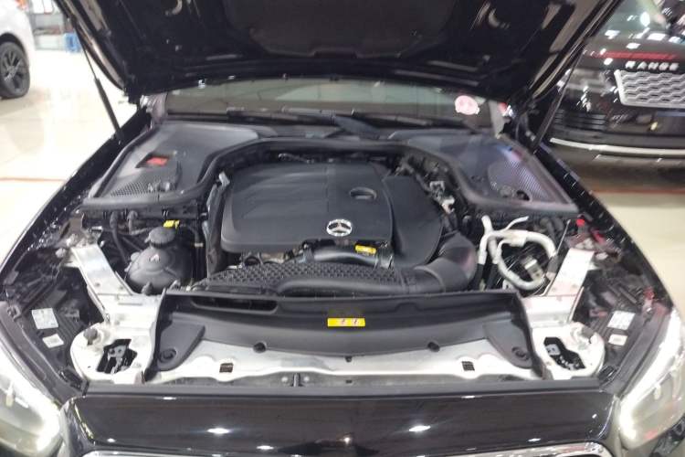 Used Mercedes-Benz E-Class 2021 Restyled E 300 L Luxury Edition Engine Bay