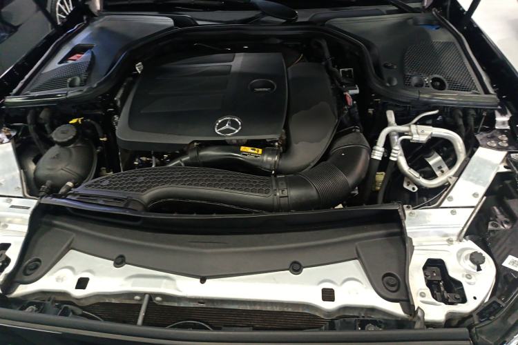 Used Mercedes-Benz E-Class 2021 E 300 L Luxury Model Engine Bay