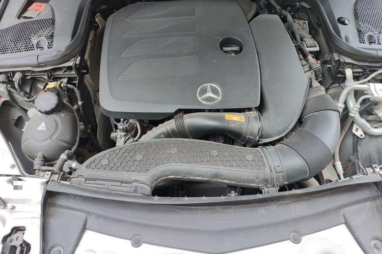 Used Mercedes-Benz E-Class 2021 Facelift E 260 L Engine Bay