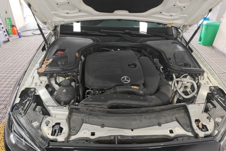 Used Mercedes-Benz E-Class 2021 E 300 L Sport Luxury Edition Engine Bay