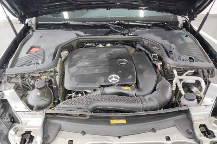 Used Mercedes-Benz E-Class 2021 E 260 Stylish Sports Edition Engine Bay
