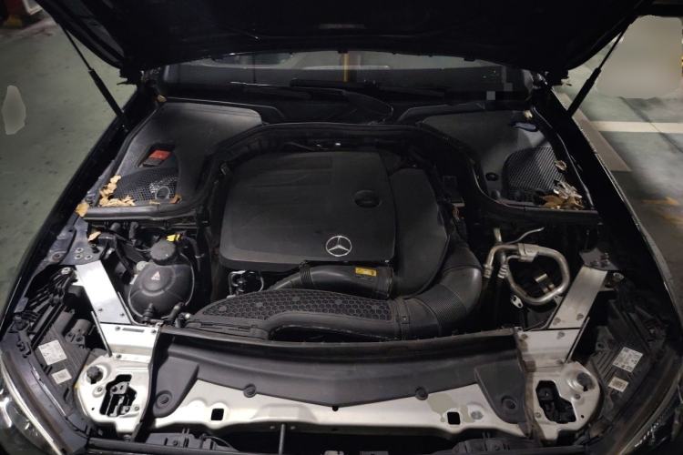 Used Mercedes-Benz E-Class 2021 E 300 L Luxury Model Engine Bay