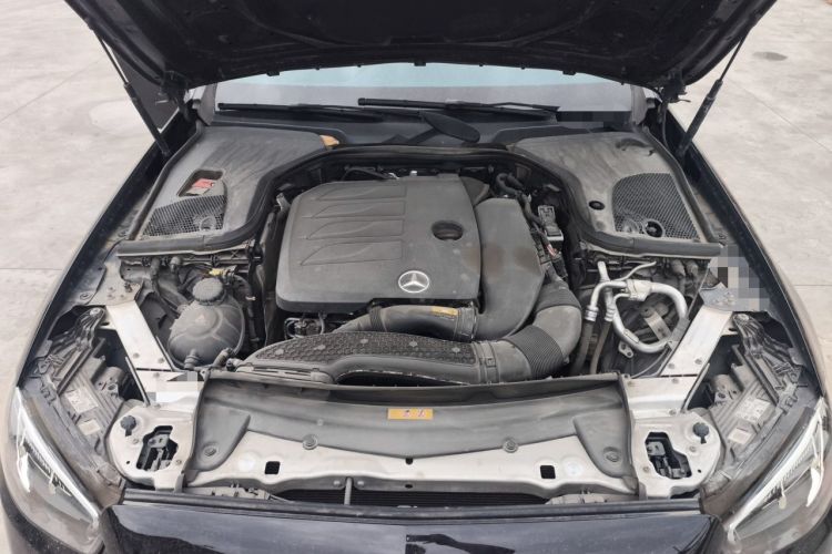 Used Mercedes-Benz E-Class 2021 Restyled E 300 L Luxury Edition Engine Bay