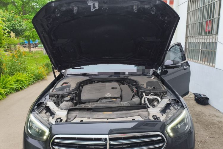 Used Mercedes-Benz E-Class 2021 E 300 L Luxury Model Engine Bay