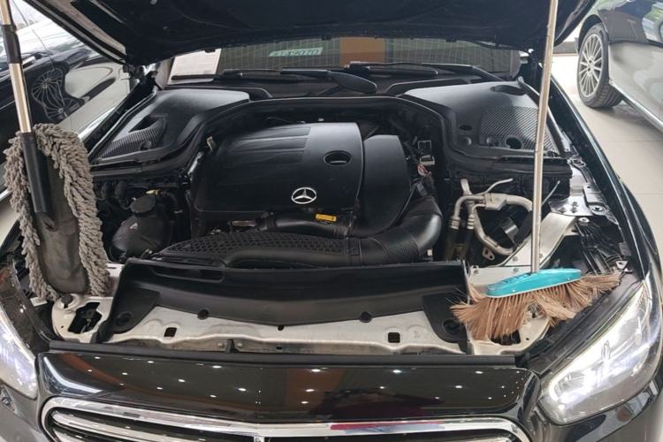 Used Mercedes-Benz E-Class 2021 Facelift E 260 L Engine Bay