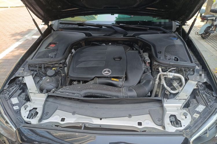 Used Mercedes-Benz E-Class 2021 E 300 L Luxury Model Engine Bay