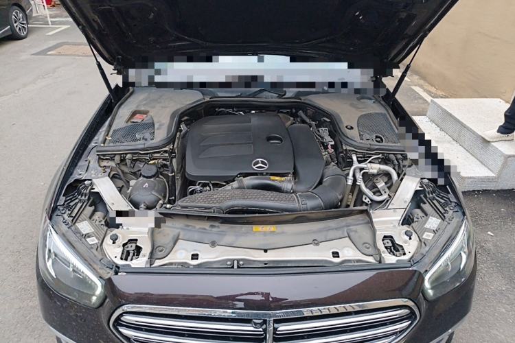 Used Mercedes-Benz E-Class 2021 Restyled E 300 L Luxury Edition Engine Bay