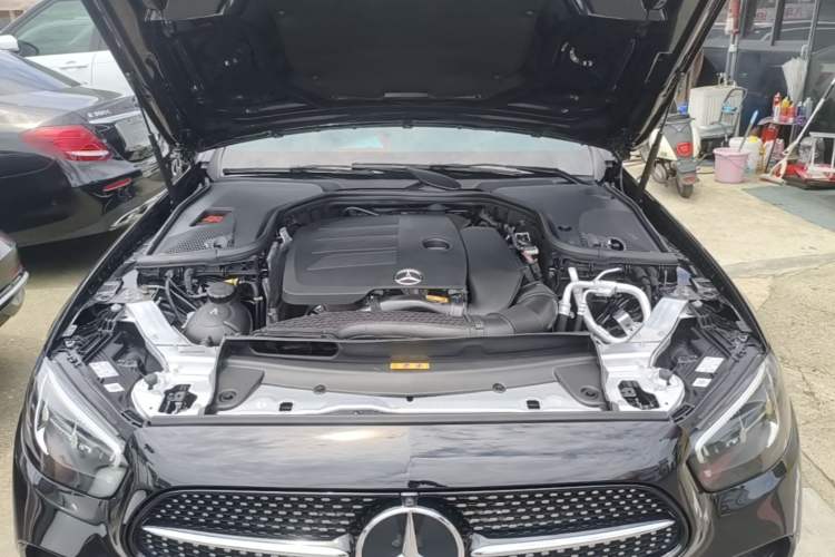 Used Mercedes-Benz E-Class 2021 Restyled E 300 L Sporty and Stylish Edition Engine Bay