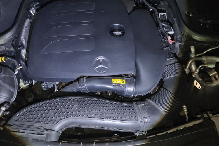 Used Mercedes-Benz E-Class 2021 E 300 L Luxury Model Engine Bay