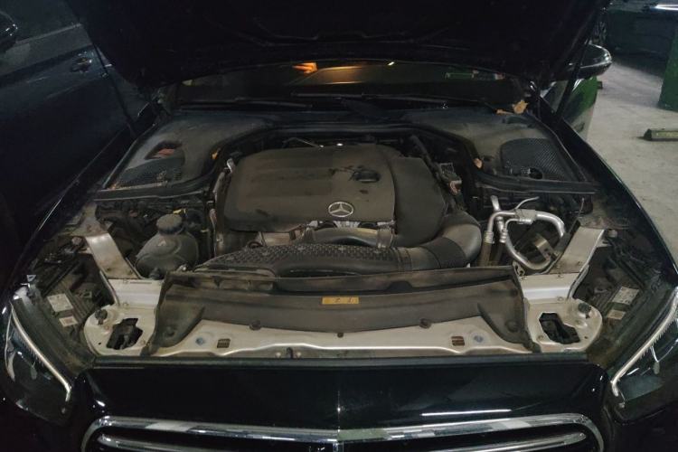 Used Mercedes-Benz E-Class 2021 E 300 L Stylish Model Engine Bay