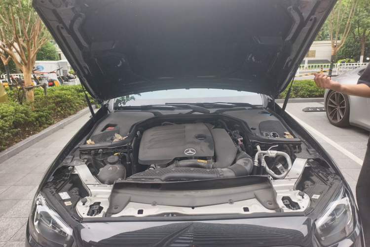 Used Mercedes-Benz E-Class 2021 Restyled E 300 L Sporty and Stylish Edition Engine Bay
