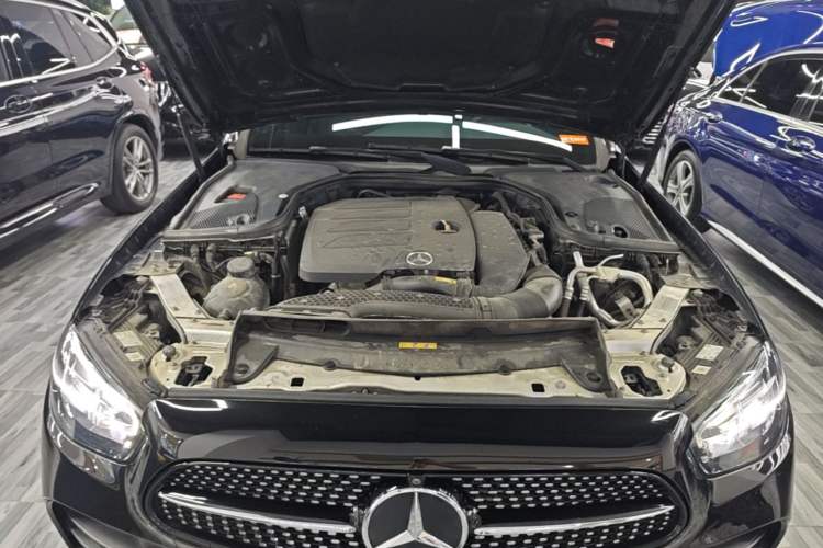 Used Mercedes-Benz E-Class 2021 Restyled E 300 L Sporty and Stylish Edition Engine Bay