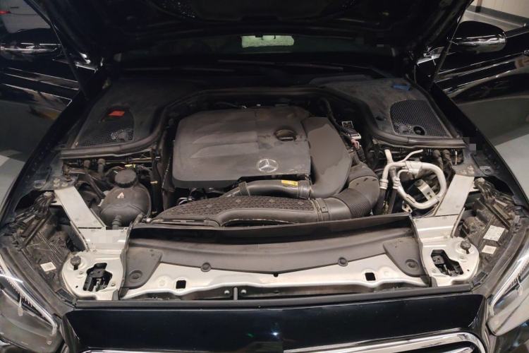 Used Mercedes-Benz E-Class 2021 Restyled E 300 L Luxury Edition Engine Bay