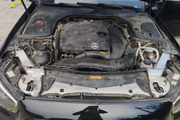 Used Mercedes-Benz E-Class 2021 E 260 Stylish Sports Edition Engine Bay