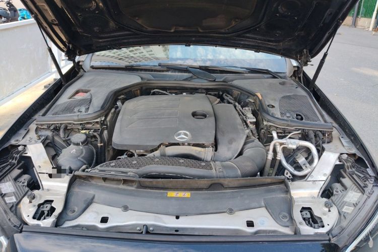 Used Mercedes-Benz E-Class 2021 Facelift E 260 L Engine Bay