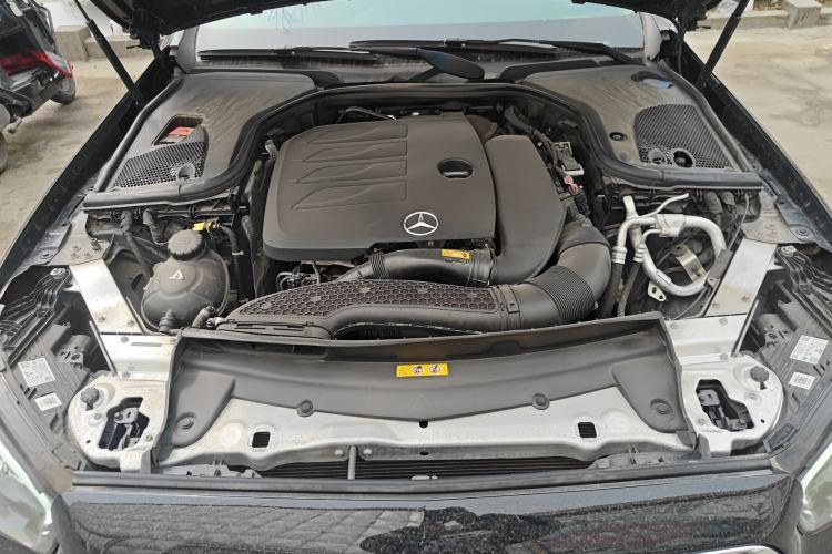 Used Mercedes-Benz E-Class 2021 Facelift E 260 L Engine Bay