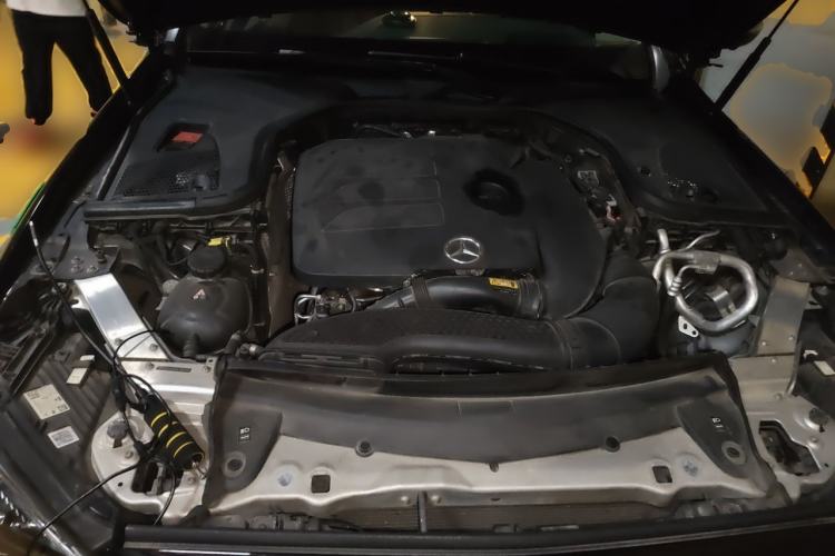 Used Mercedes-Benz E-Class 2021 E 300 L Premium Edition Engine Bay