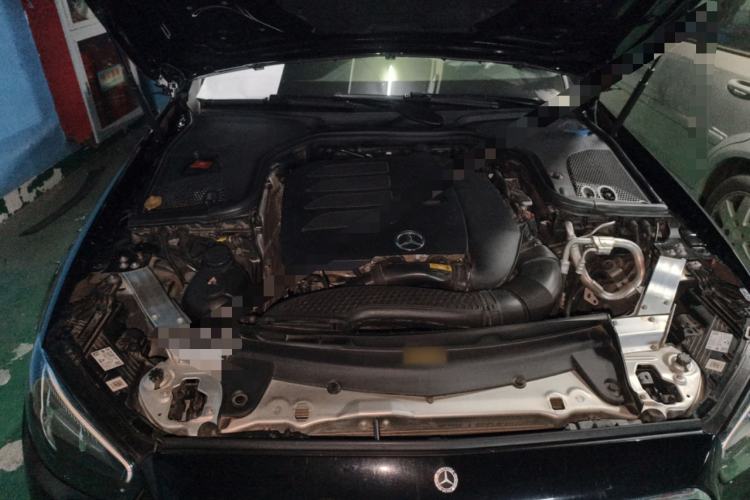 Used Mercedes-Benz E-Class 2021 Restyled E 300 L Luxury Edition Engine Bay