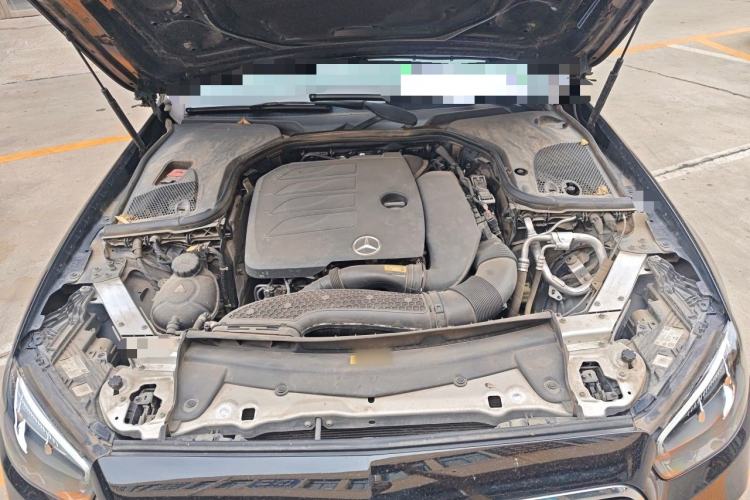 Used Mercedes-Benz E-Class 2021 Facelift E 260 L Engine Bay