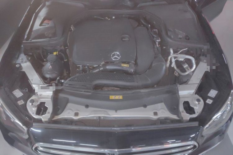 Used Mercedes-Benz E-Class 2021 E 300 L Luxury Model Engine Bay