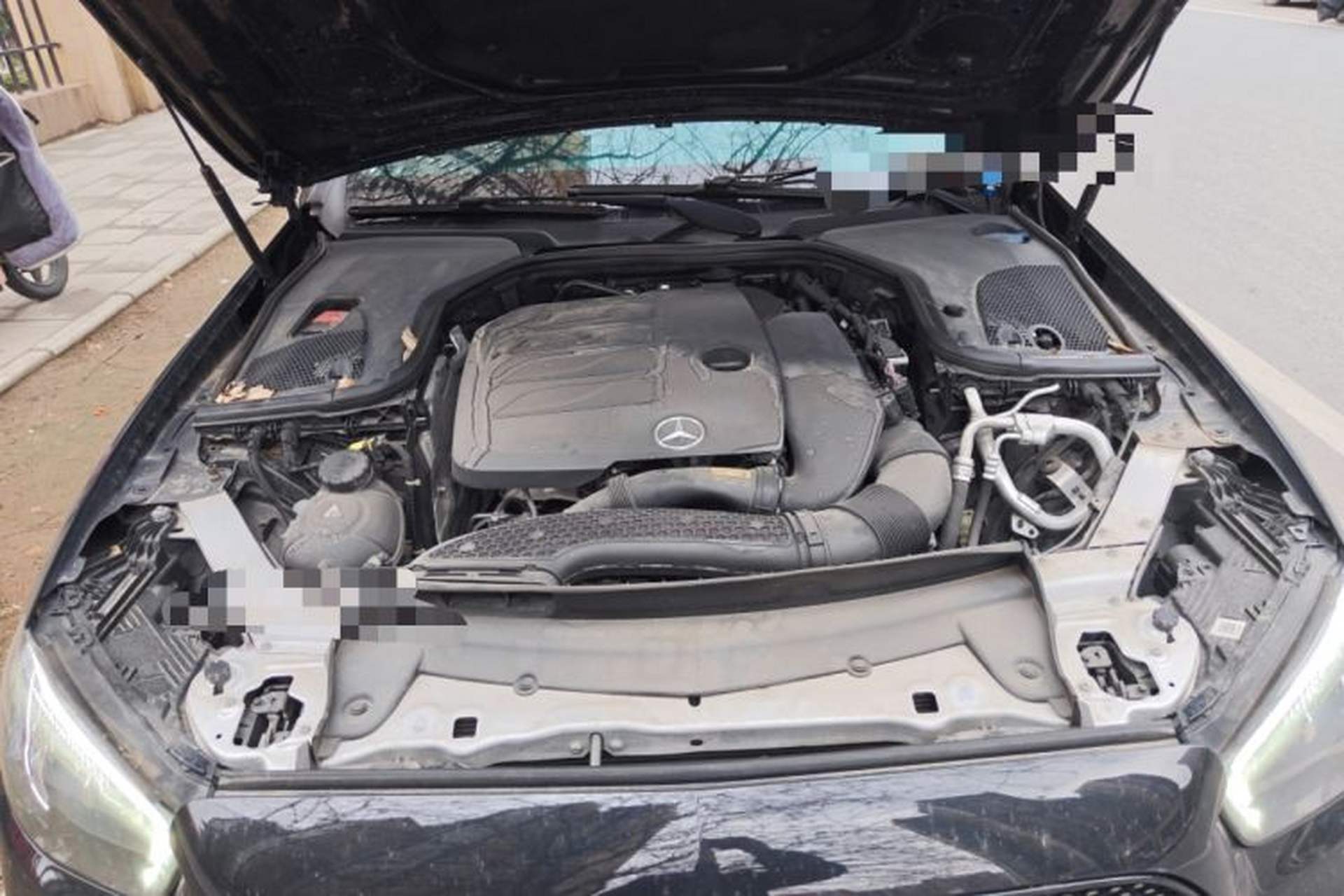 Used Mercedes-Benz E-Class 2021 E 300 L Sport Luxury Edition Engine Bay