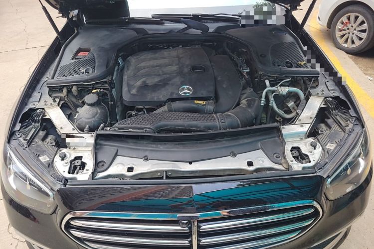 Used Mercedes-Benz E-Class 2021 E 300 L Luxury Model Engine Bay