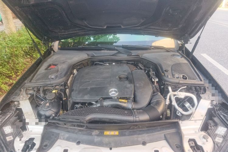 Used Mercedes-Benz E-Class 2021 Facelift E 260 L Engine Bay