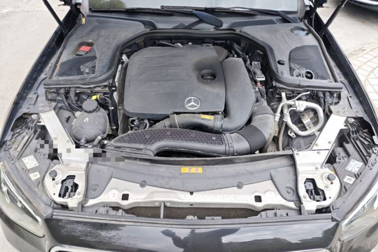 Used Mercedes-Benz E-Class 2021 Facelift E 260 L Engine Bay
