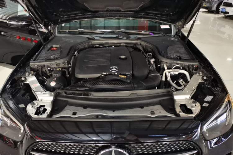 Used Mercedes-Benz E-Class 2021 Restyled E 300 L Sport Luxury Edition Engine Bay
